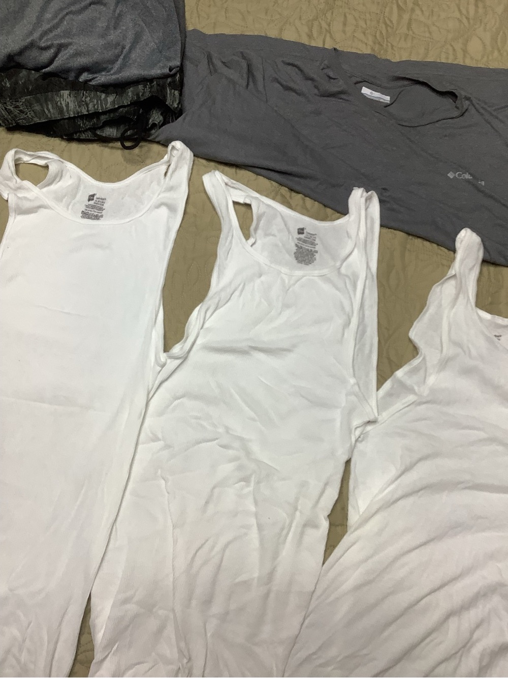 Hanes White Ribbed Tank Top Set - Picture 3 of 3